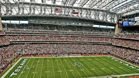 《泪目年度巨献！妹妹化身萌神，现象级治愈力作震撼来袭！》